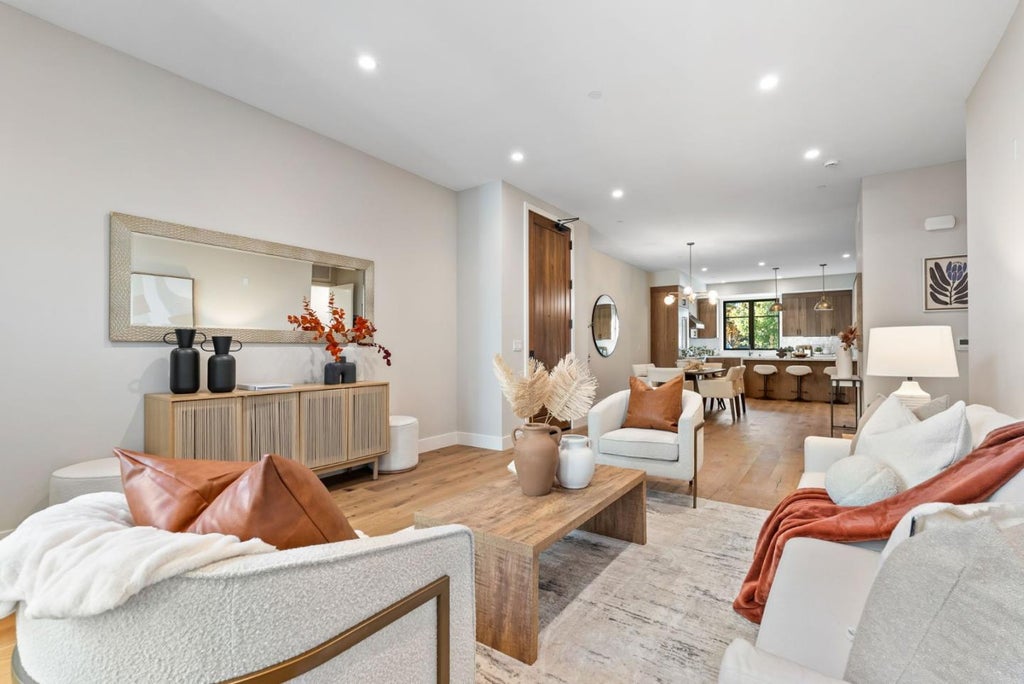 221 Hope St, MOUNTAIN VIEW