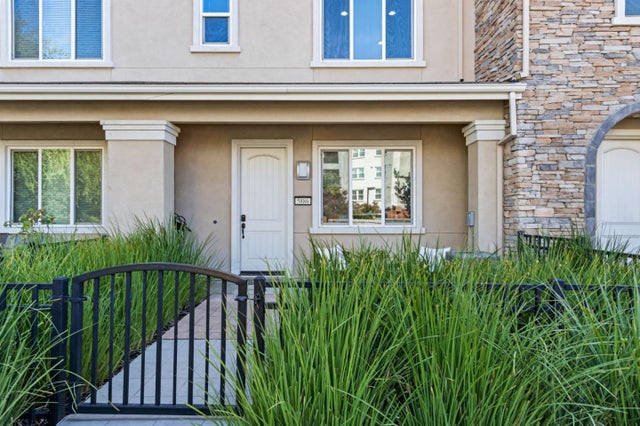 5886 Smoky Quartz Loop, SAN JOSE