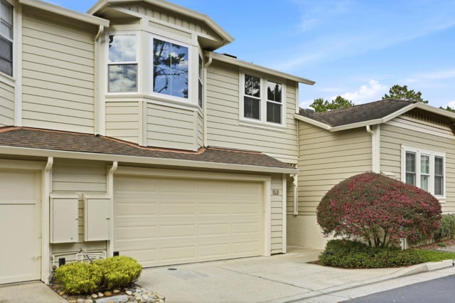 56 Glen Lake Dr, Pacific Grove