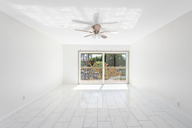 5510 Armitos Ave 4, GOLETA