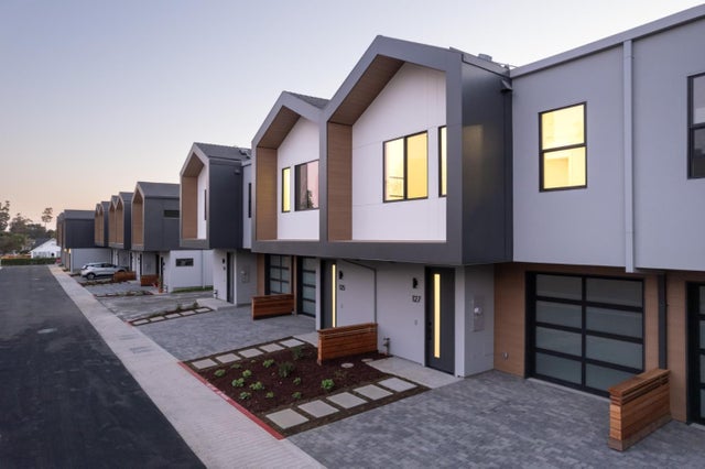 119 Darlington Ln, SOQUEL