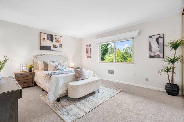 100 E Middlefield Rd 6g, MOUNTAIN VIEW