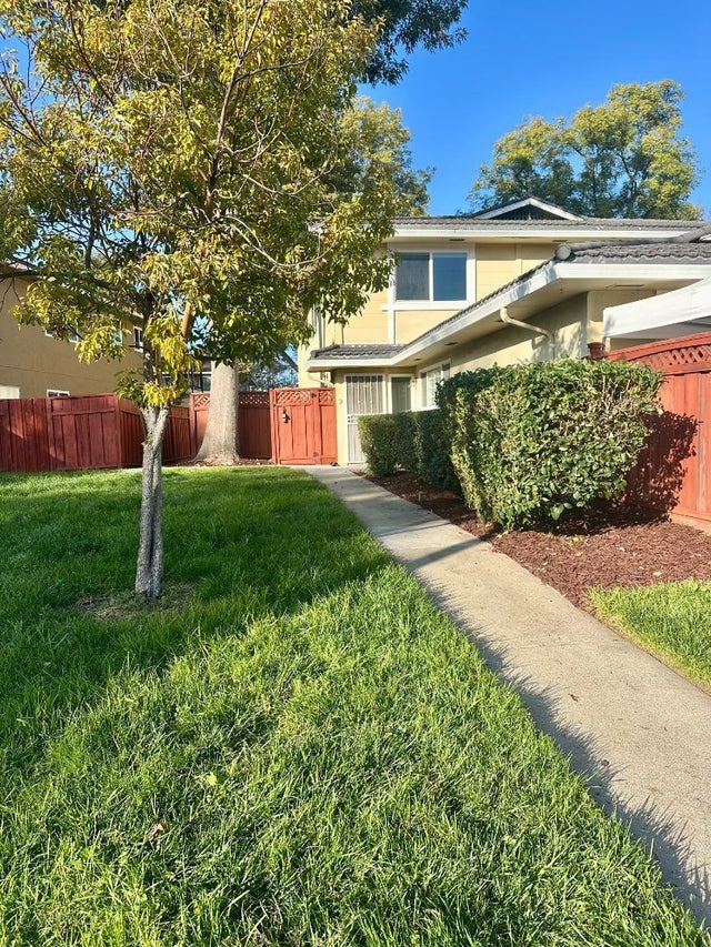 5701 Calmor 2, SAN JOSE
