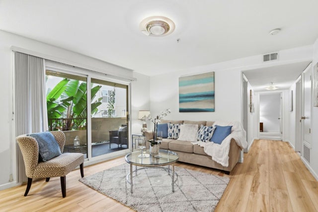 134 Carroll St 202, SUNNYVALE