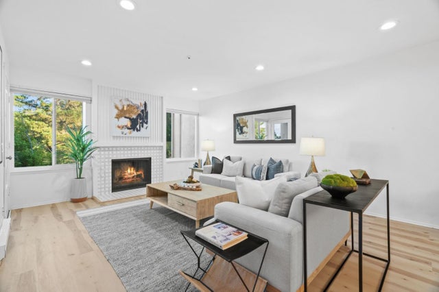 4000 Farm Hill Blvd 204, REDWOOD CITY