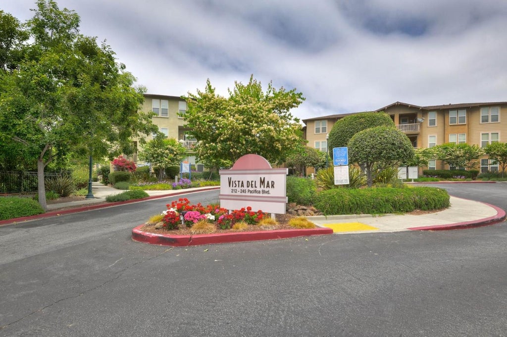 225 Pacifica Blvd 204, WATSONVILLE