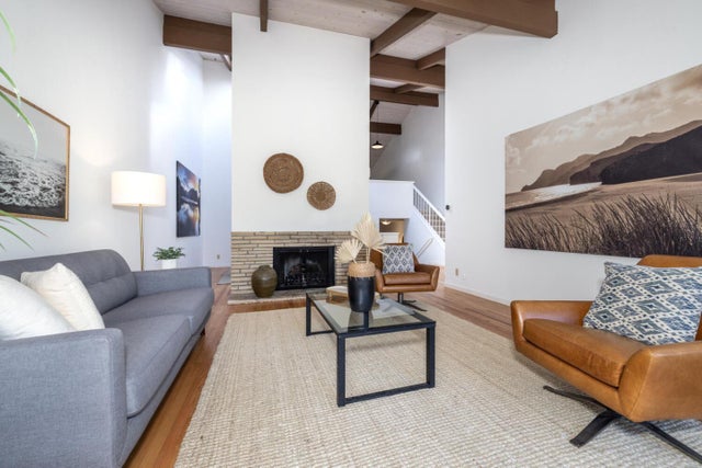 166 Sand Hill Cir, MENLO PARK