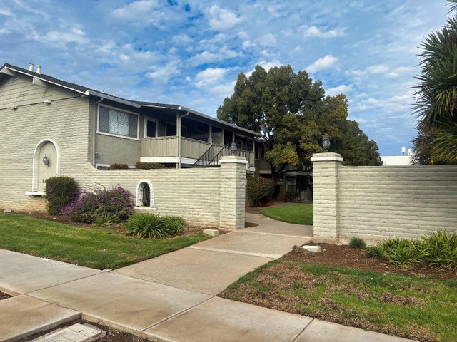 1231 Juniper Dr H, Gilroy