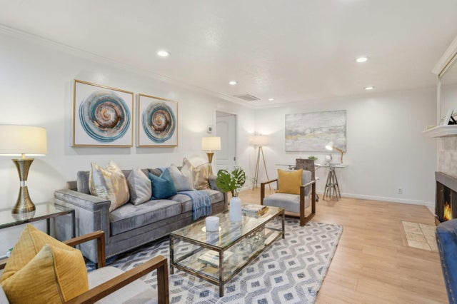 14351 Saratoga Ave A, SARATOGA