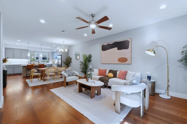 1098 Barberry Ter, SUNNYVALE