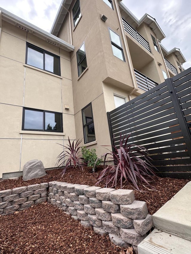 523 Union Ave, CAMPBELL