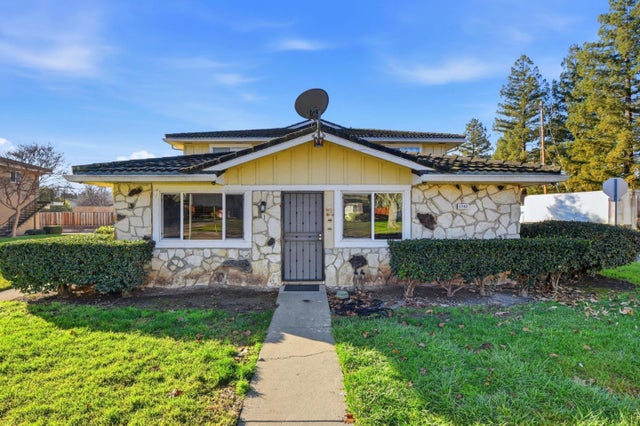 5742 Playa Del Rey 1, SAN JOSE