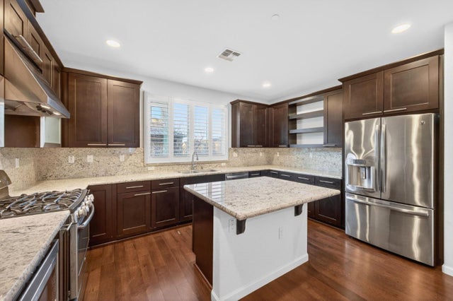 890 White Moonstone Loop, SAN JOSE