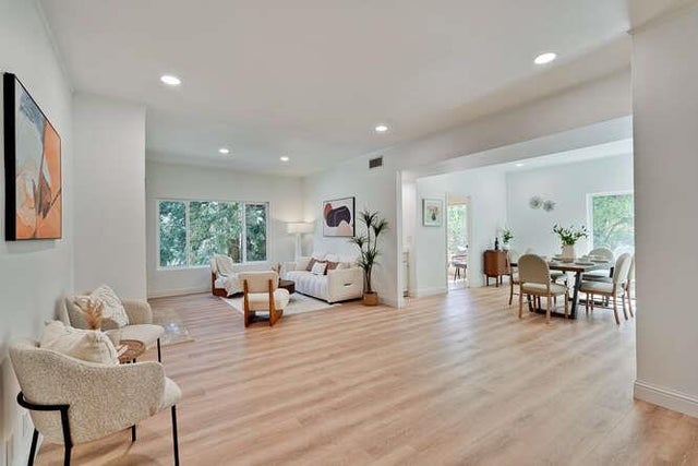 425 N El Camino Real 203, San Mateo