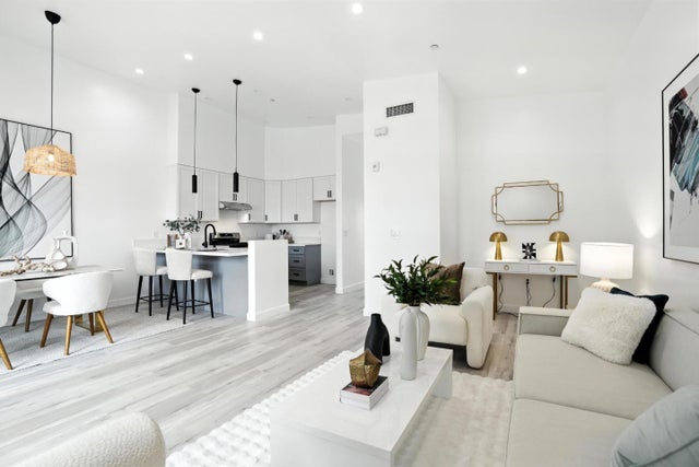 889 Mclellan Dr 303, South San Francisco