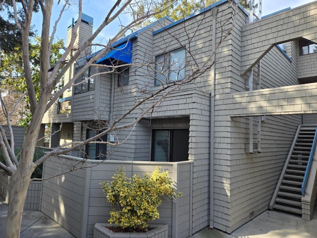 1031 Foxchase Dr, San Jose