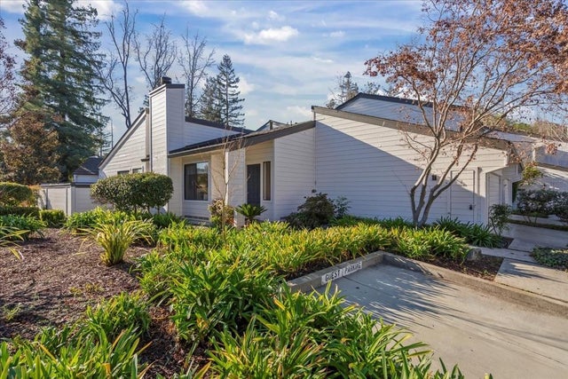 100 Strathmore Pl, Los Gatos