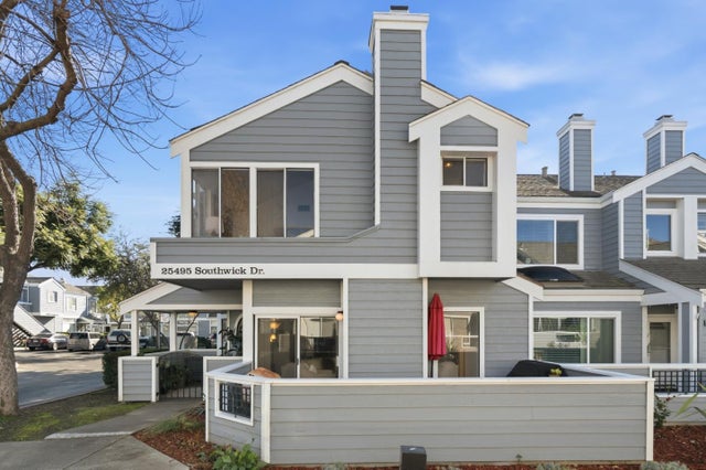 25495 Southwick Dr 101, HAYWARD