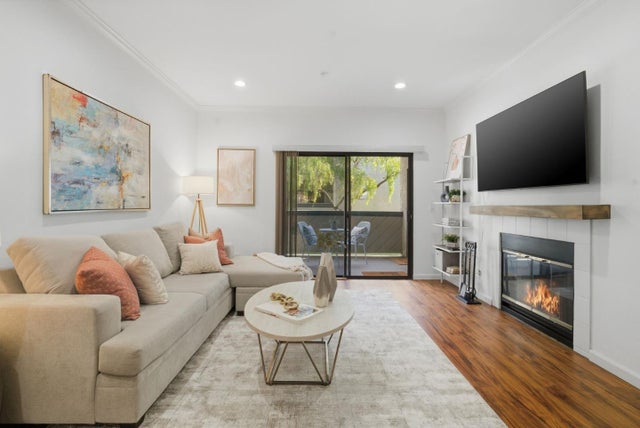 1256 Stanhope Ln 154, HAYWARD