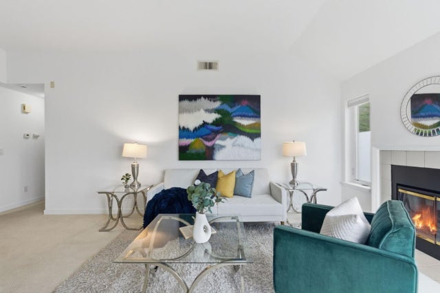 755 Mountain View Dr 2, Daly City