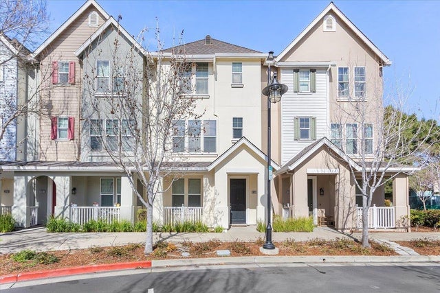 421 Metro Walk Way, RICHMOND