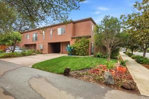 128 Cuesta Dr 5, LOS ALTOS