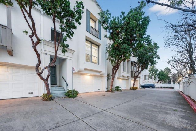 885 Spirit Walk, MILPITAS