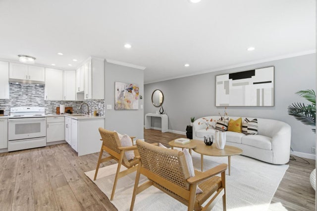 848 Apricot Ave B, Campbell