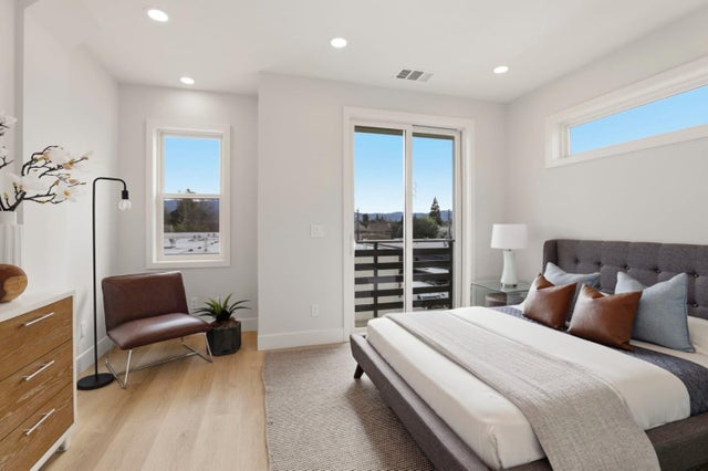 517 Union Ave, Campbell