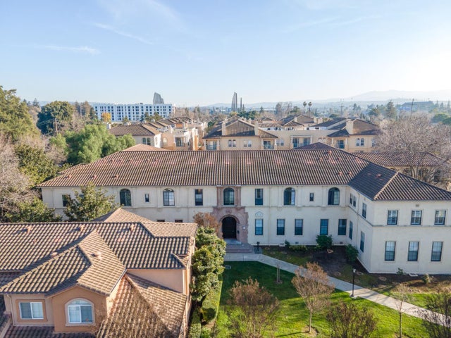 516 Martha St 202, San Jose