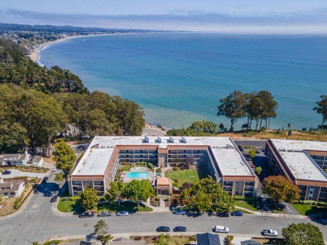 870 Park Ave 110, CAPITOLA