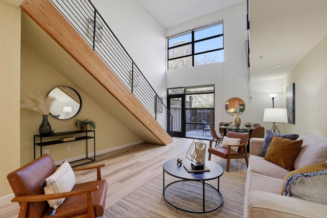 400 N 1st St 111, SAN JOSE