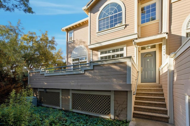 2434 Nobili Ave, Santa Clara