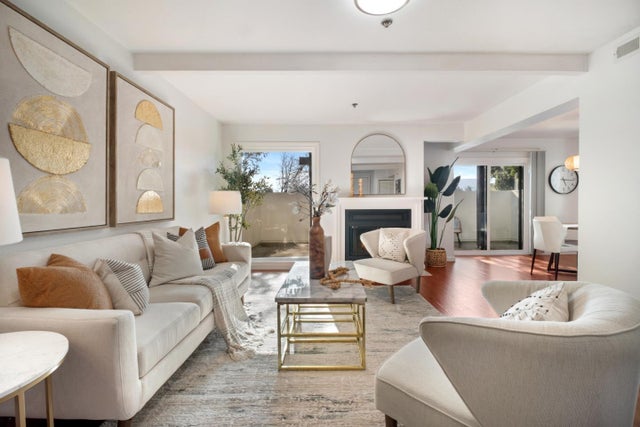 100 W El Camino Real 40, Mountain View