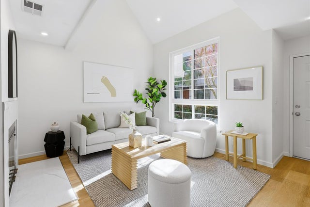 1036 Chula Vista Ter, SUNNYVALE