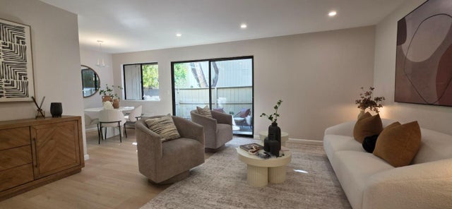 938 Kiely Blvd J, Santa Clara