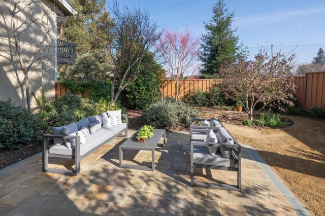 708 University Dr, MENLO PARK