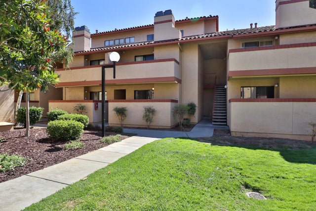 20666 Celeste Cir, Cupertino