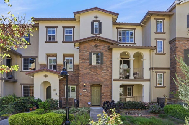 34170 Via Torino, Fremont