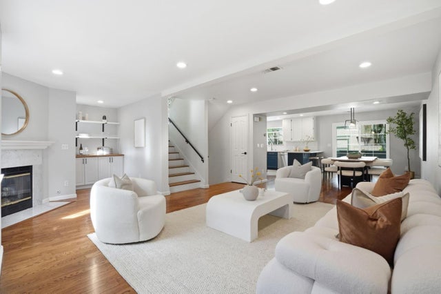 402 Union Ave A, Campbell