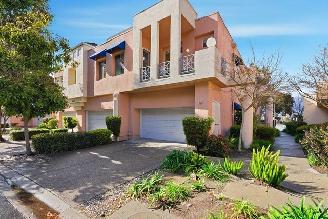 781 Mediterranean Ln, Redwood Shores