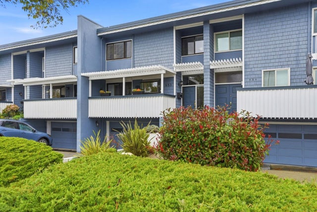 653 Fox Ct, REDWOOD CITY