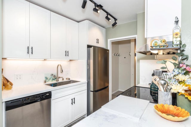 400 Davey Glen Rd 4503, BELMONT