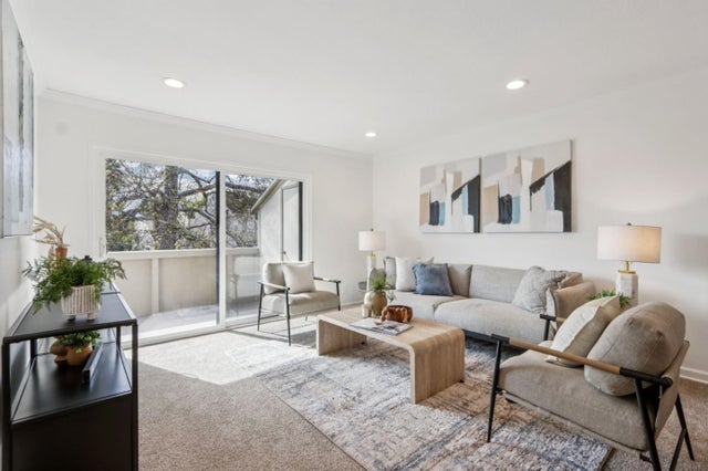 1006 N Abbott Ave, Milpitas