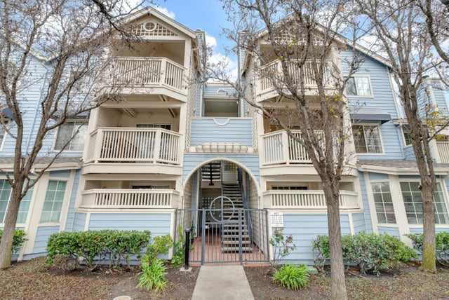 601 Arcadia Ter 202, Sunnyvale