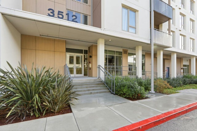 3512 Vision Cmn 512, FREMONT