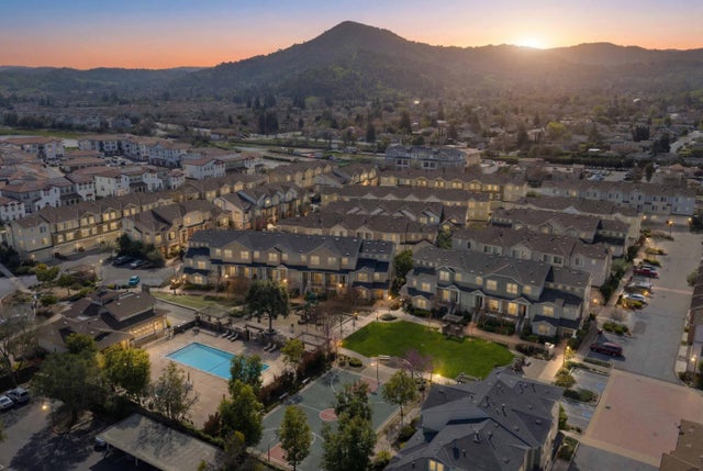 18519 Poppy Jasper Ln, MORGAN HILL