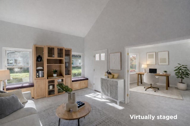 1023 Lark Ln, FOSTER CITY