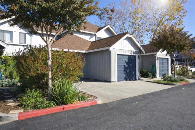 17106 Creekside Cir, Morgan Hill