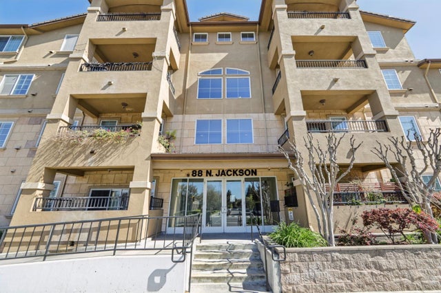 88 N Jackson Ave 415, San Jose
